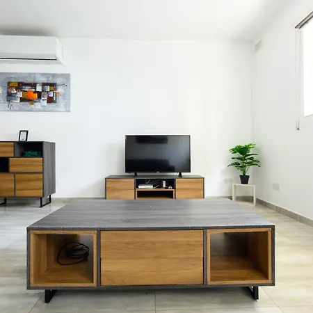 F8 3, Private Two Single Beds Shared Bathroom In Shared Flat Rum i privatbostad *