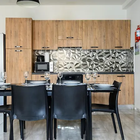 F8 3, Private Two Single Beds Shared Bathroom In Shared Flat Rum i privatbostad *